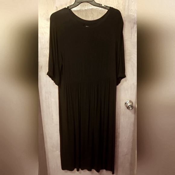 Amazon Essentials Dresses & Skirts - Amazon Essentials *cute black dress* 2x